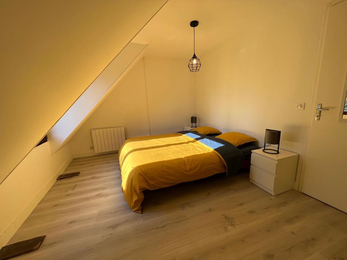 Maison Idealement Situee Avec Parking Gratuit อ็องเซอนีส์ ภายนอก รูปภาพ