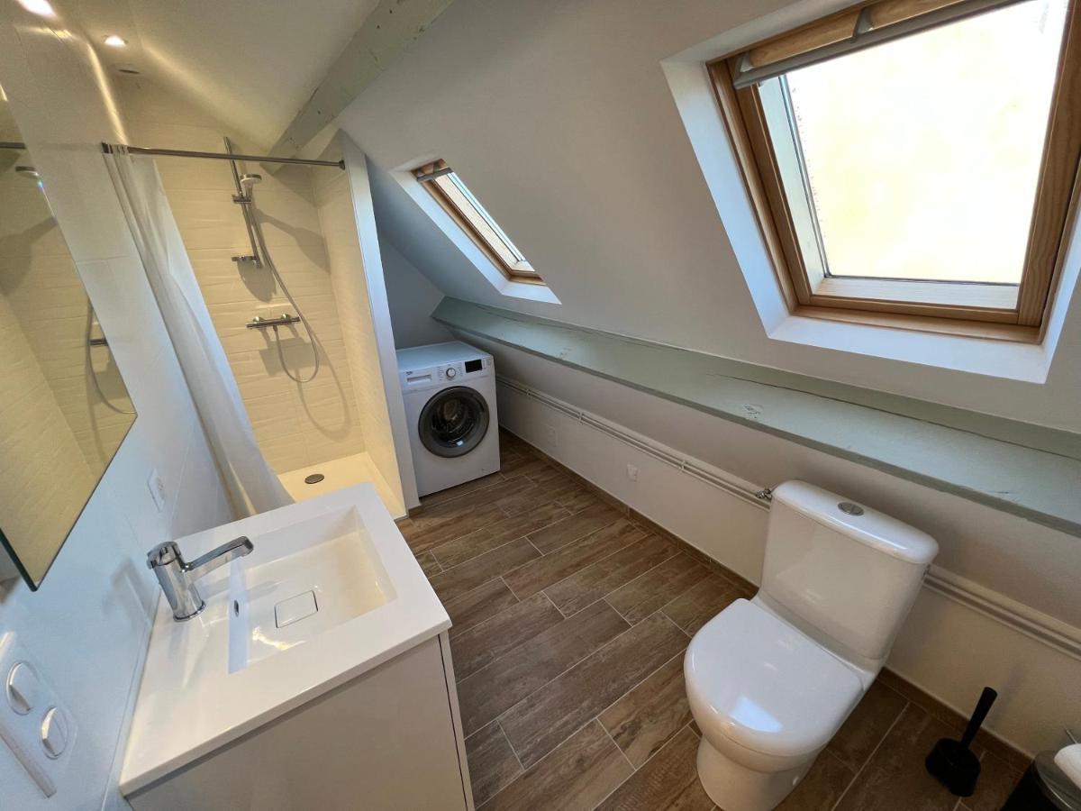 Maison Idealement Situee Avec Parking Gratuit อ็องเซอนีส์ ภายนอก รูปภาพ